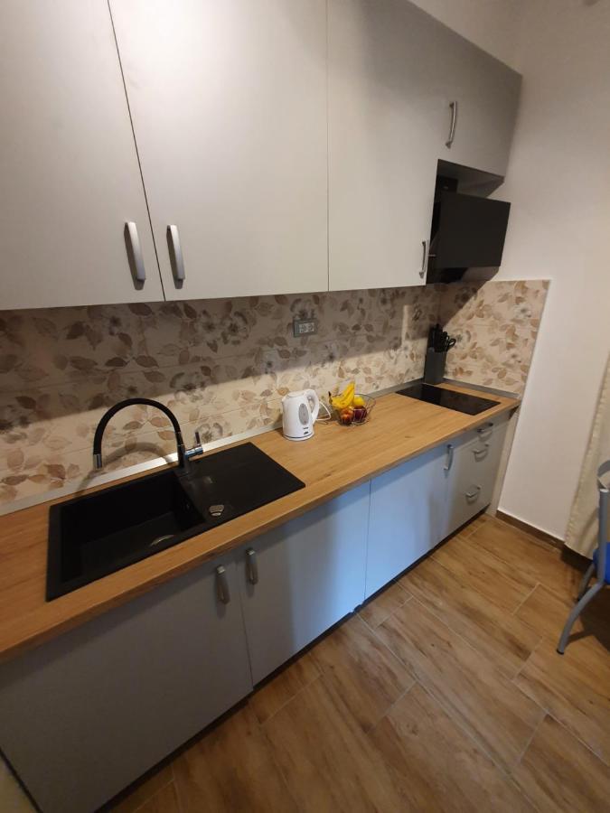 Zita - Heart Of Rovinj, Apartment For 2, Free Parking, 2Min Center, 5Min Beach Walk Eksteriør billede