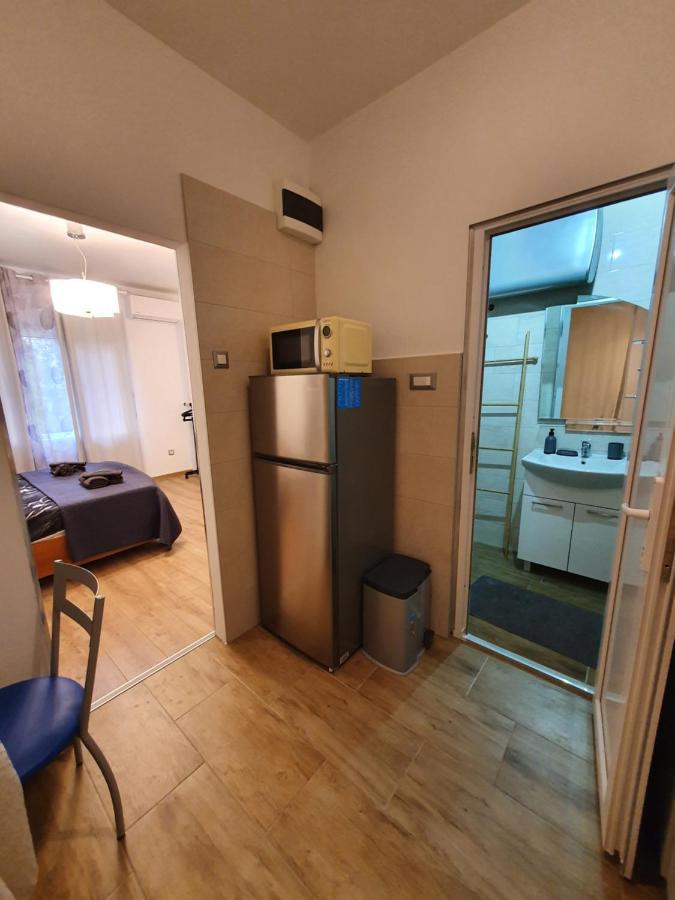 Zita - Heart Of Rovinj, Apartment For 2, Free Parking, 2Min Center, 5Min Beach Walk Eksteriør billede