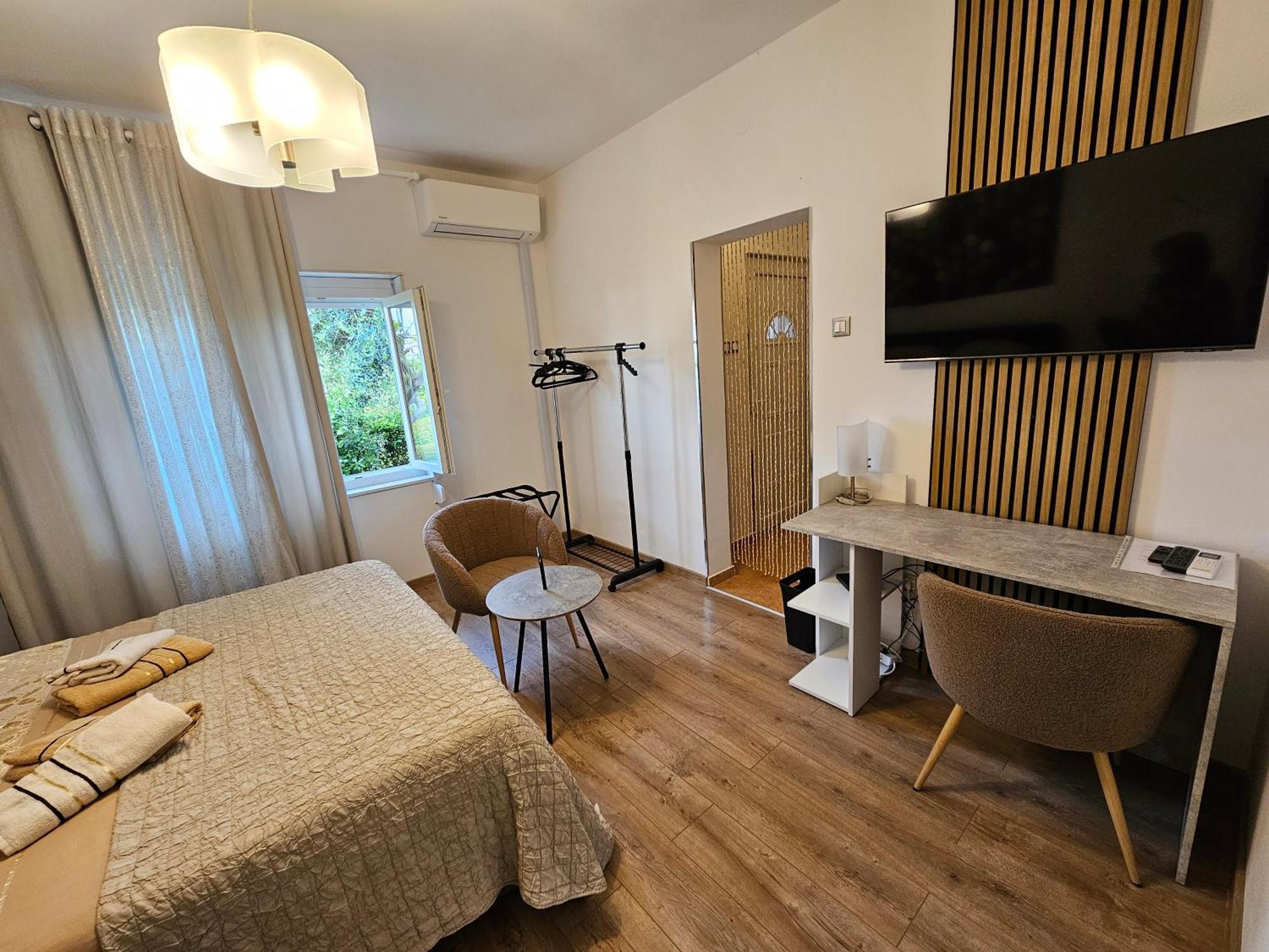 Zita - Heart Of Rovinj, Apartment For 2, Free Parking, 2Min Center, 5Min Beach Walk Eksteriør billede